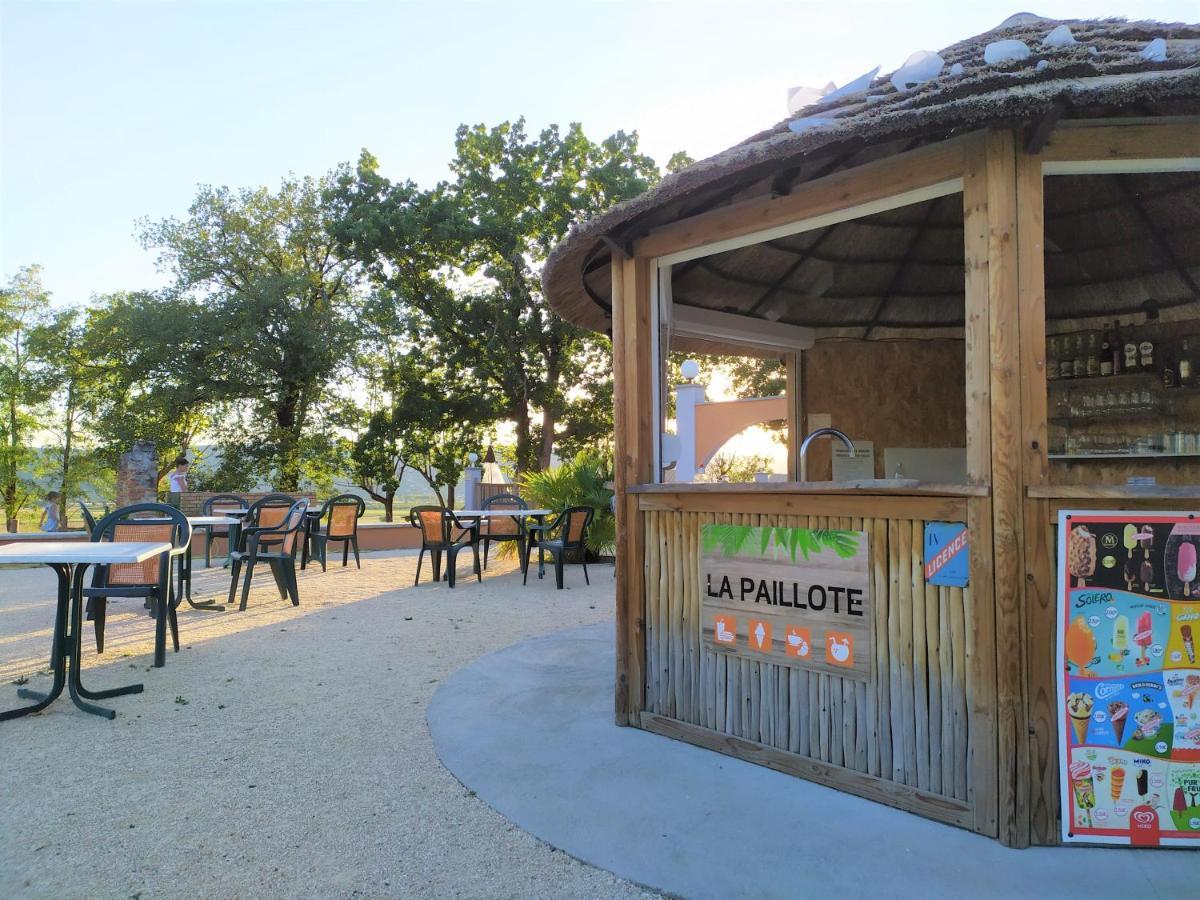 Camping Domaine de Senaud Albon Bagian luar foto