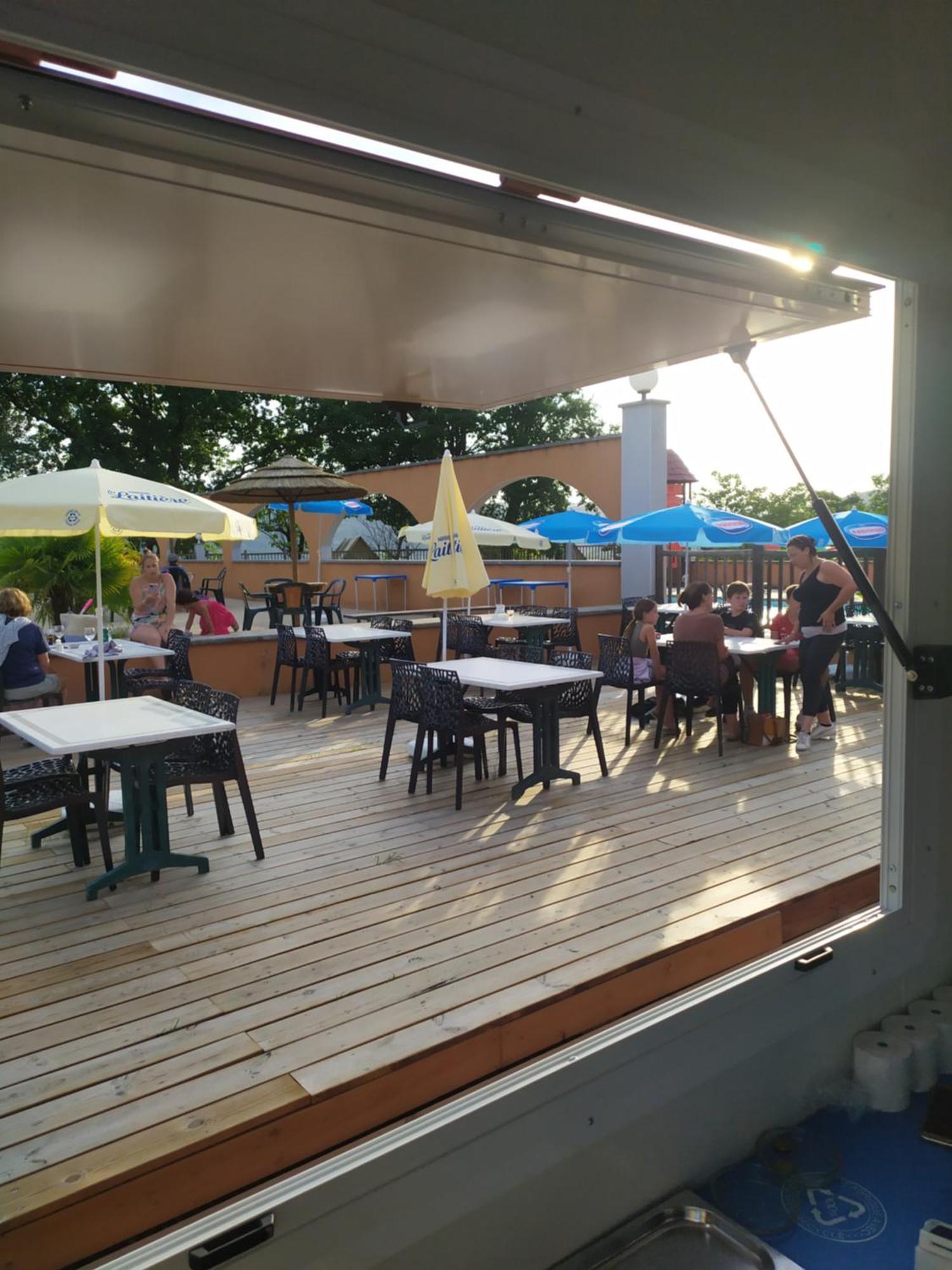 Camping Domaine de Senaud Albon Bagian luar foto