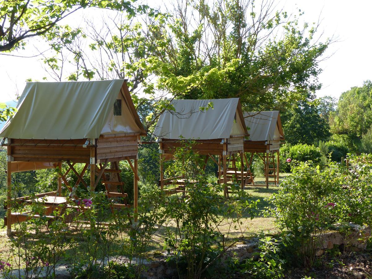 Camping Domaine de Senaud Albon Bagian luar foto