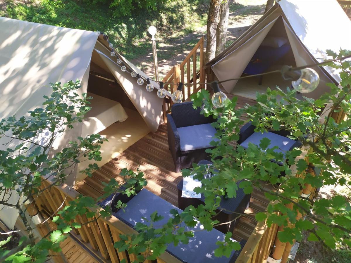 Camping Domaine de Senaud Albon Bagian luar foto